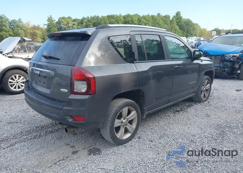 2014 Jeep Compass Latitude из США, поврежденный, VIN 1C4NJDEB6ED731035